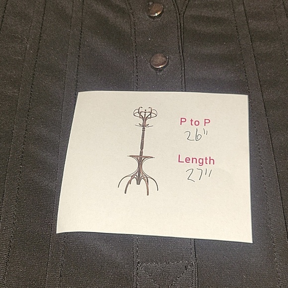 Avenue Black Lace Blouse - Picture 8 of 8